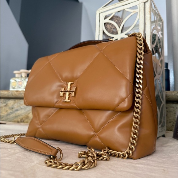 NWT, Tory Burch Women's Kira Diamond Quilt Convertible Shoulder Bag - Picture 3 of 14